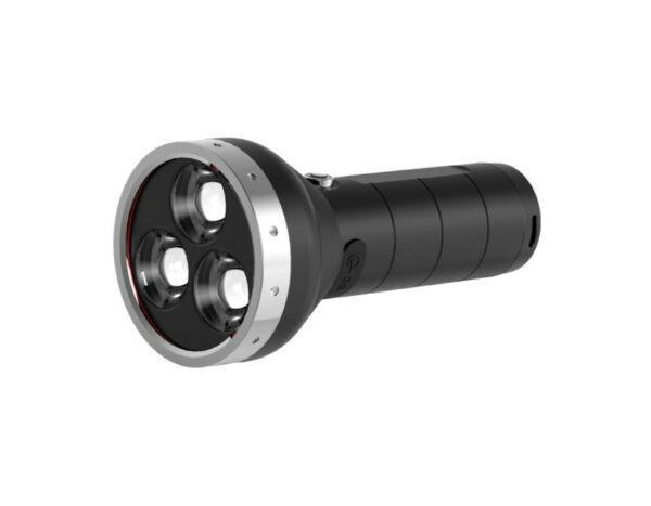 Linterna Led Lenser MT18 recargable - 3000 lumenes